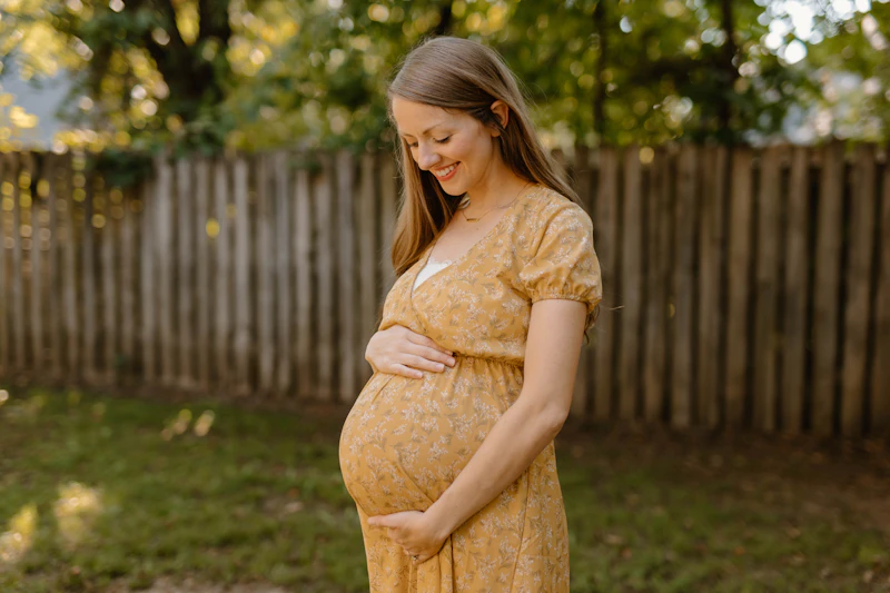Maternity – Beautiful Glow – Maternity Photography Chandigarh